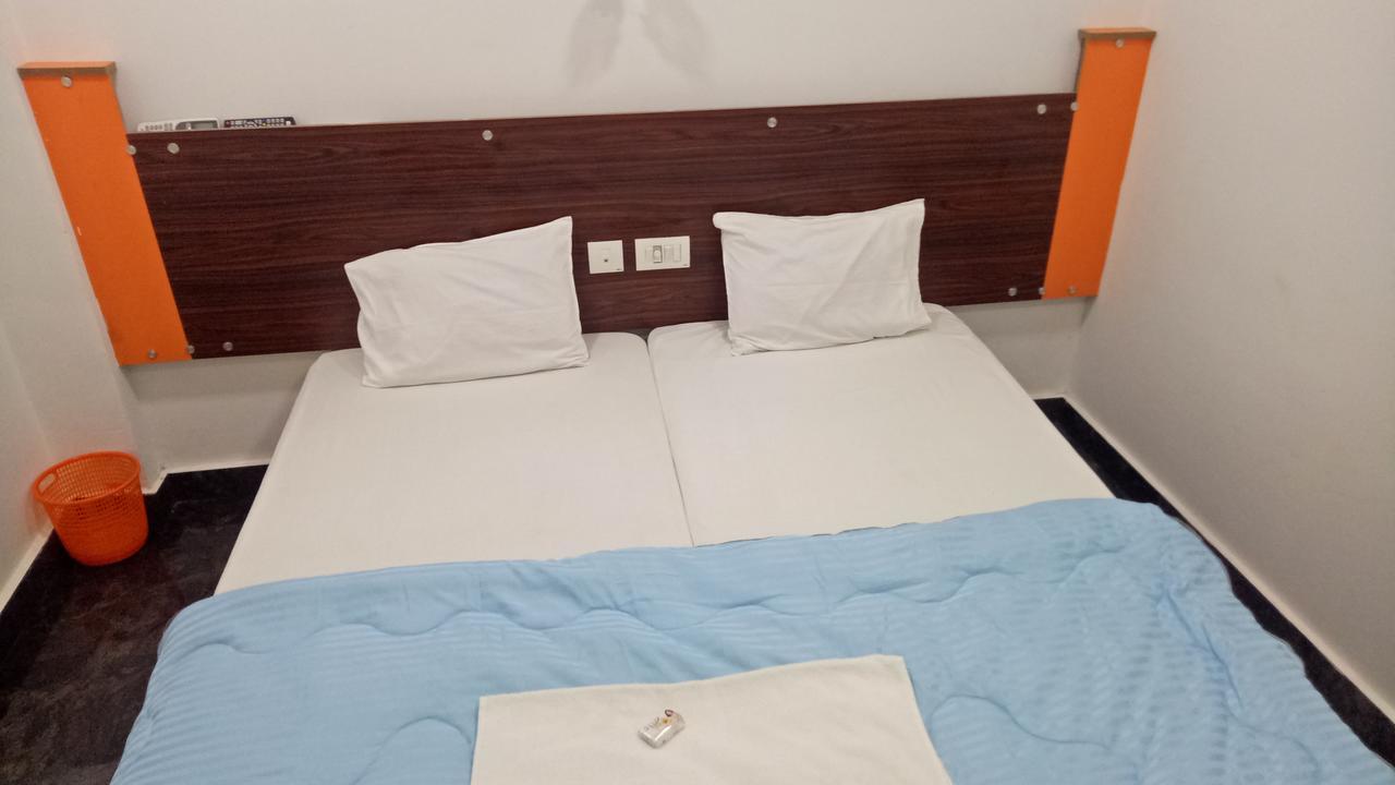 Mugal Beach Resort Alappuzha Exterior photo